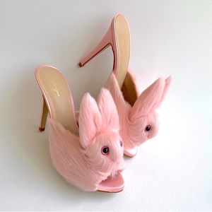 RARE Light Pink Streetzies 4.5 inch bunny heels size 10